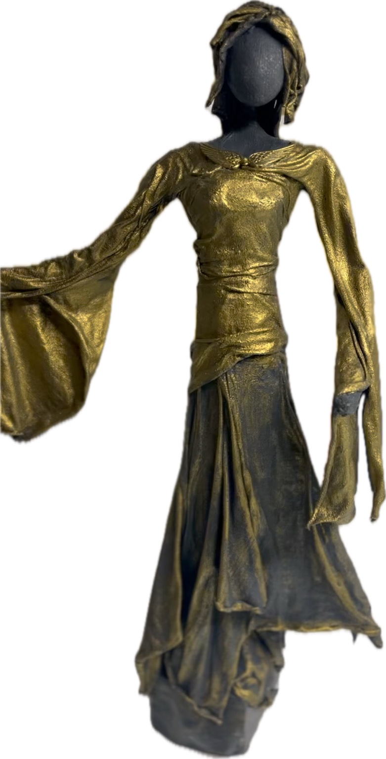 Black and gold fabric sculpture created by Lorraine Delangis